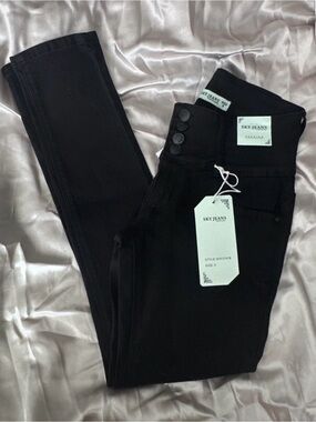 Women's Black High-Waist Skinny Jeans